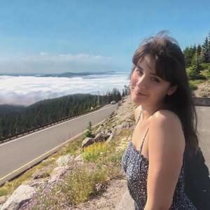 Meet your Posher, Kassie